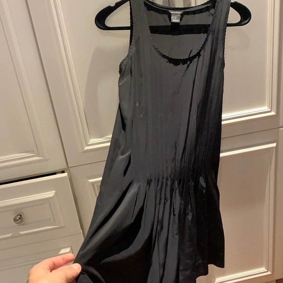 Club Monaco sleeveless round neck dress - Picture 2 of 6